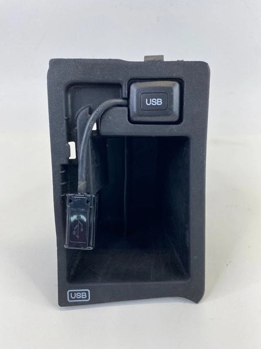 2011-2013 HONDA ODYSSEY GLOVE BOX POCKET USB PORT ASSEMBLY 77501-TK8-A1 OEM