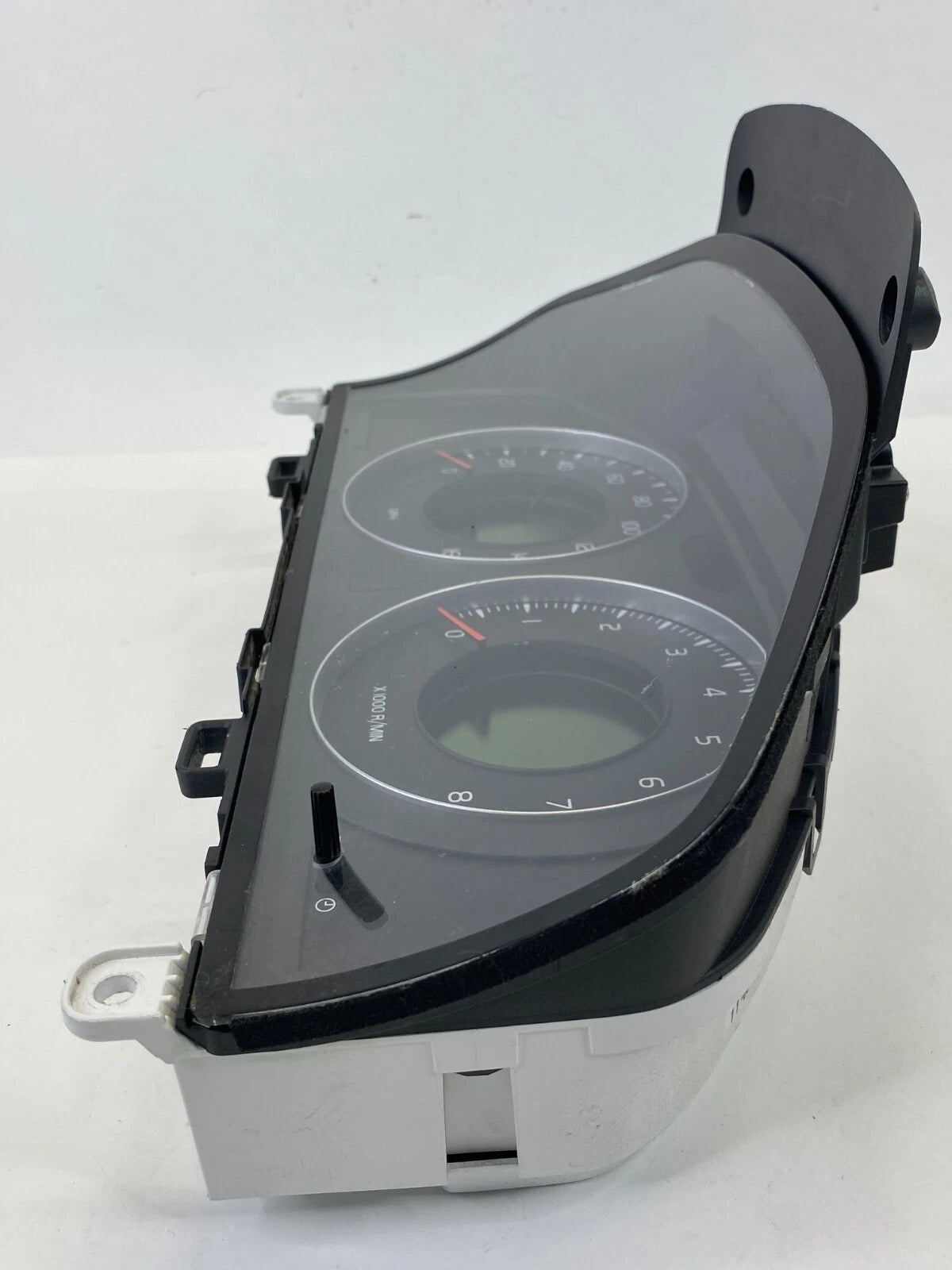 08 09 VOLVO XC70 INSTRUMENT CLUSTER SPEEDOMETER GAUGES 186.882K MILES 36000413