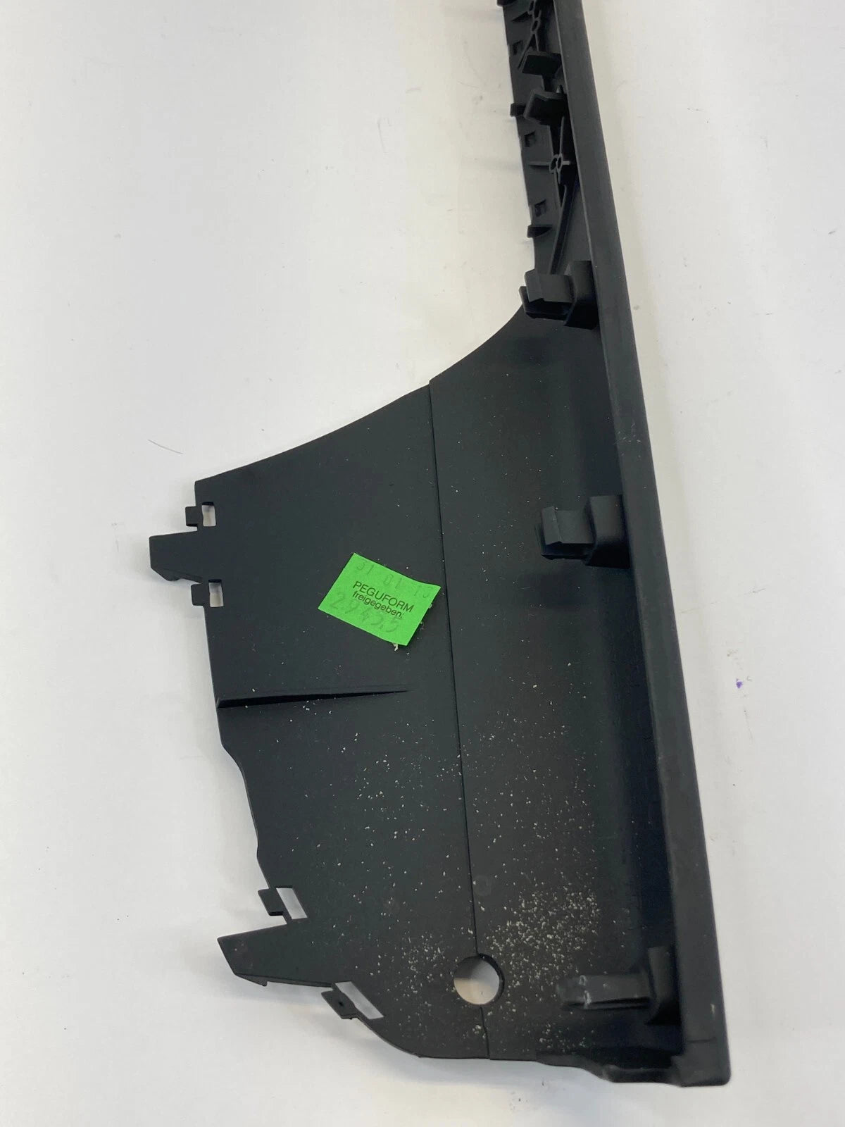 13-16 AUDI A4 SPORT FRONT LEFT LOWER SIDE DOOR PULL HANDLE COVER TRIM BEZEL OEM