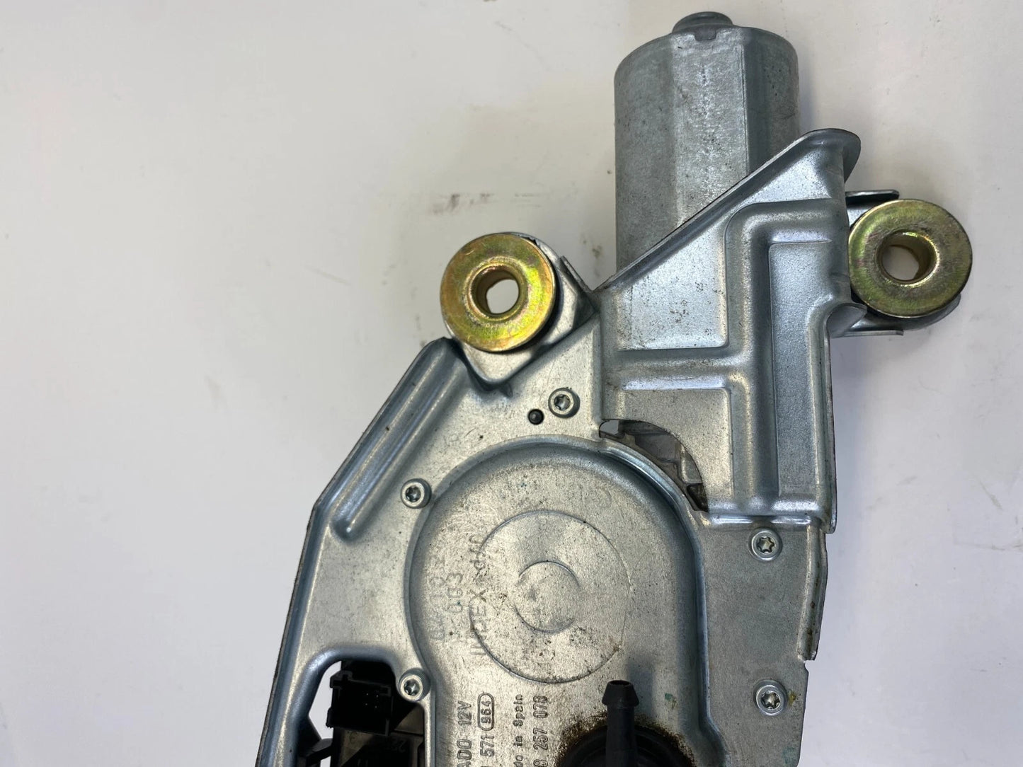 2003-2009 LAND ROVER RANGE ROVER REAR WIPER MOTOR 0390201571 OEM