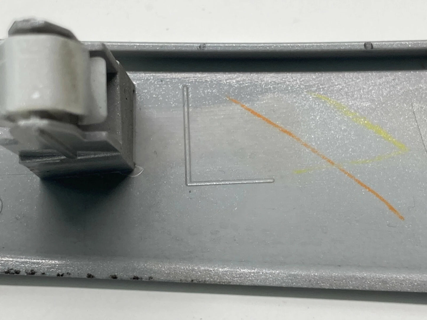 2005 2006 2007 Suzuki Aerio Dash Left Side Panel Trim Bezel 73823-59J0 OEM