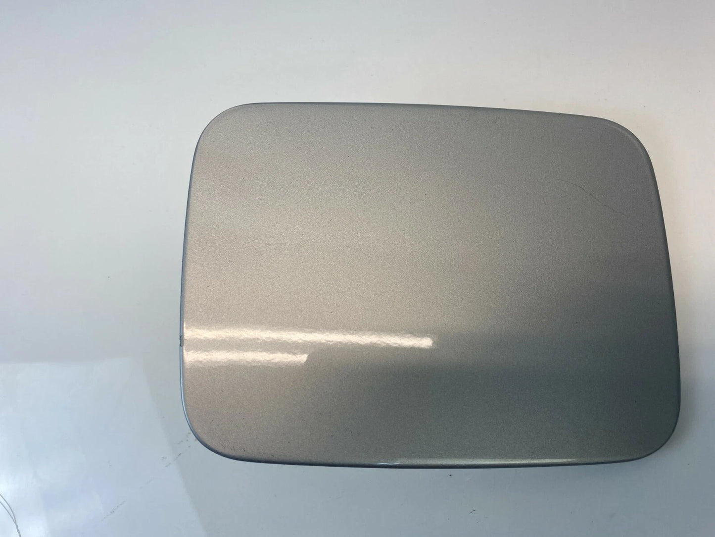 2003 2004 2005 2006 2007 CADILLAC CTS FUEL FILLER DOOR LID GAS TANK COVER OEM