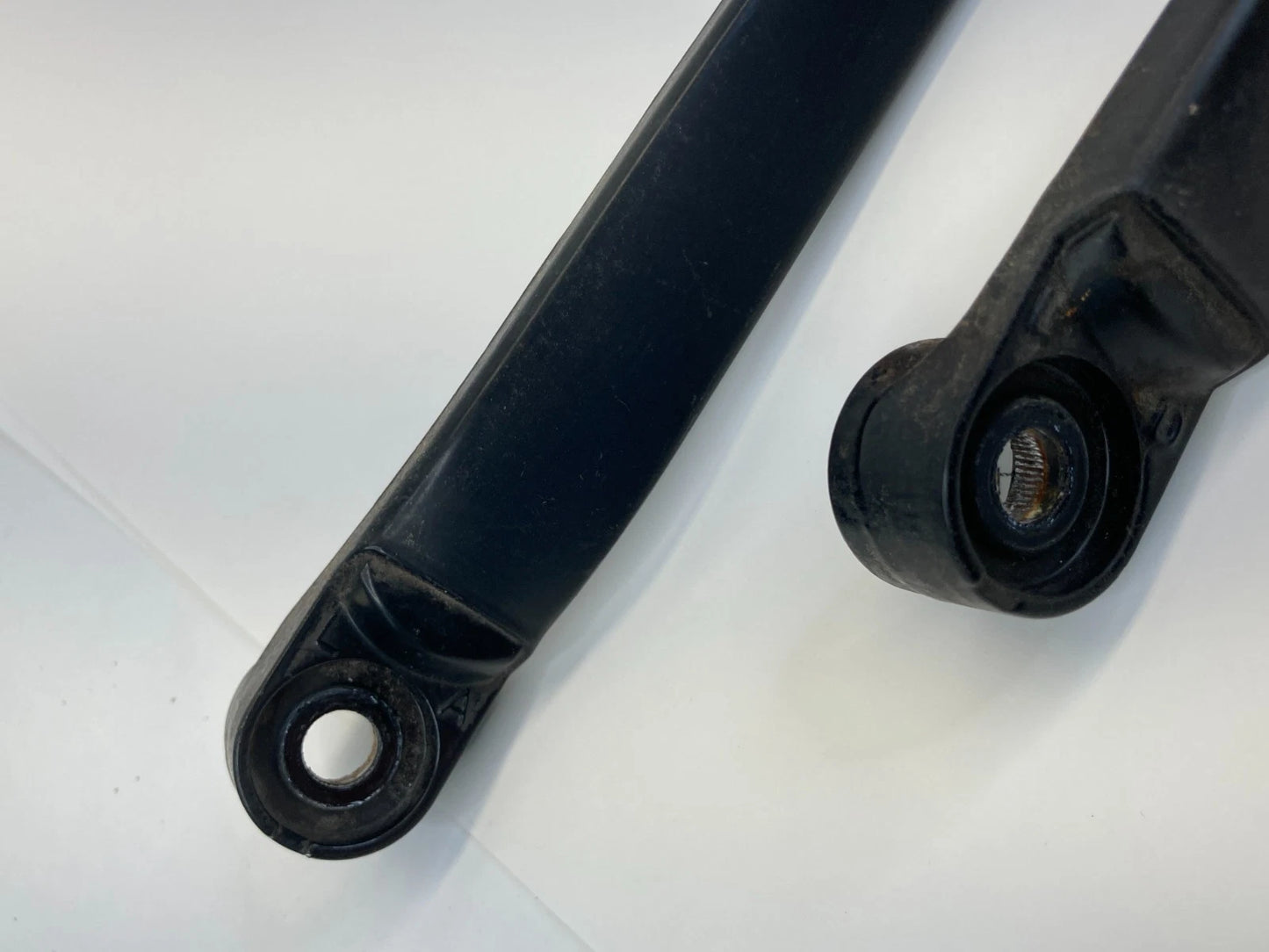 2009-13 INFINITI G37 07 08 G35 G25 FH RIGHT & LEFT WINDSHIELD WIPER ARM PAIR OEM