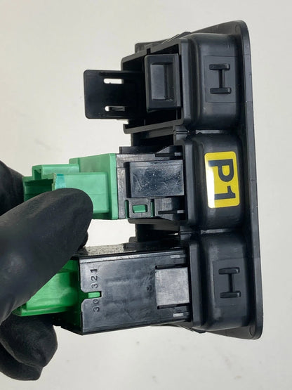 03-07 HONDA ACCORD SEDAN SUNROOF SUN ROOF SWITCH & TCS OFF BUTTON W/ TRIM BEZEL