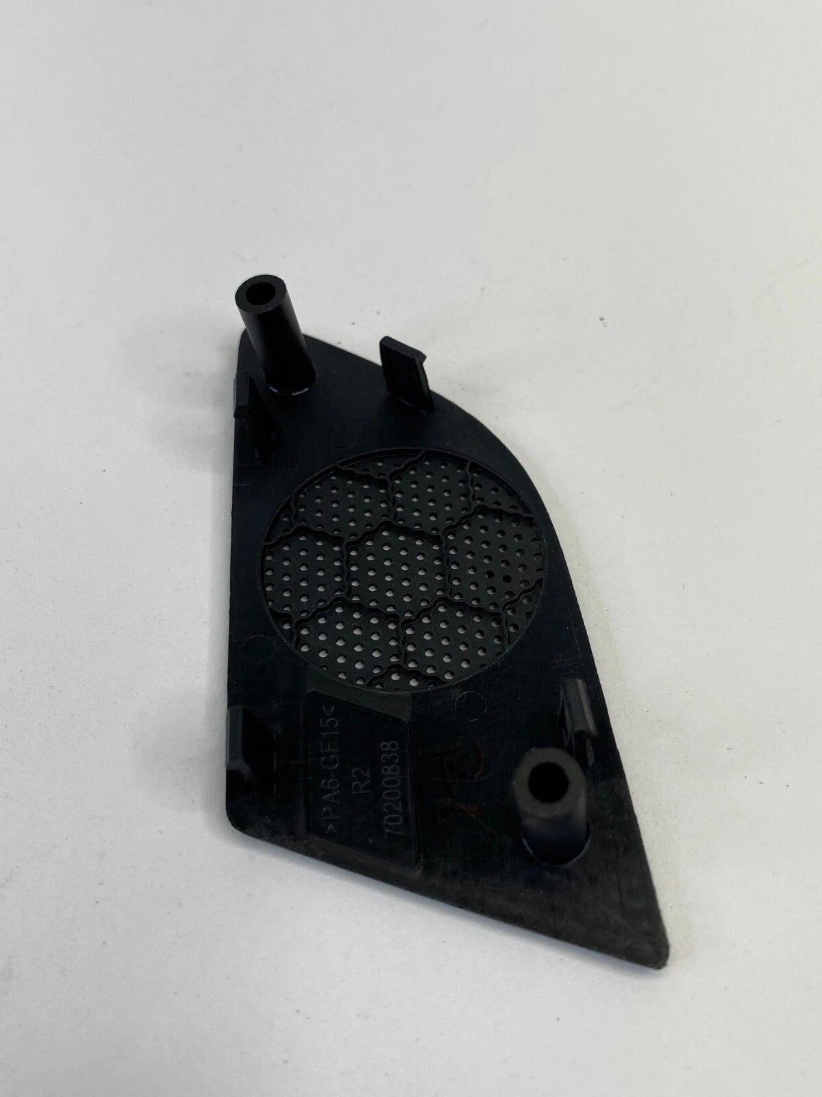 2012-2015 VOLKSWAGEN PASSAT REAR RIGHT SIDE INNER DOOR HANDLE TWEETER TRIM COVER