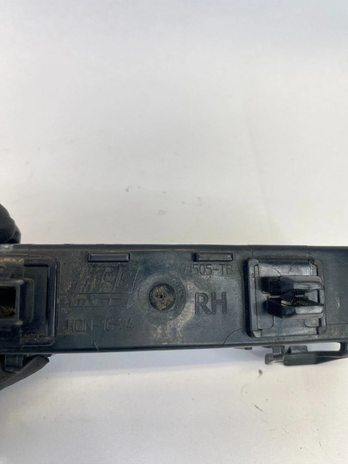 2016-2021 HONDA CIVIC SEDAN REAR RIGHT BUMPER SUPPORT BRACKET OEM 71505-TBA