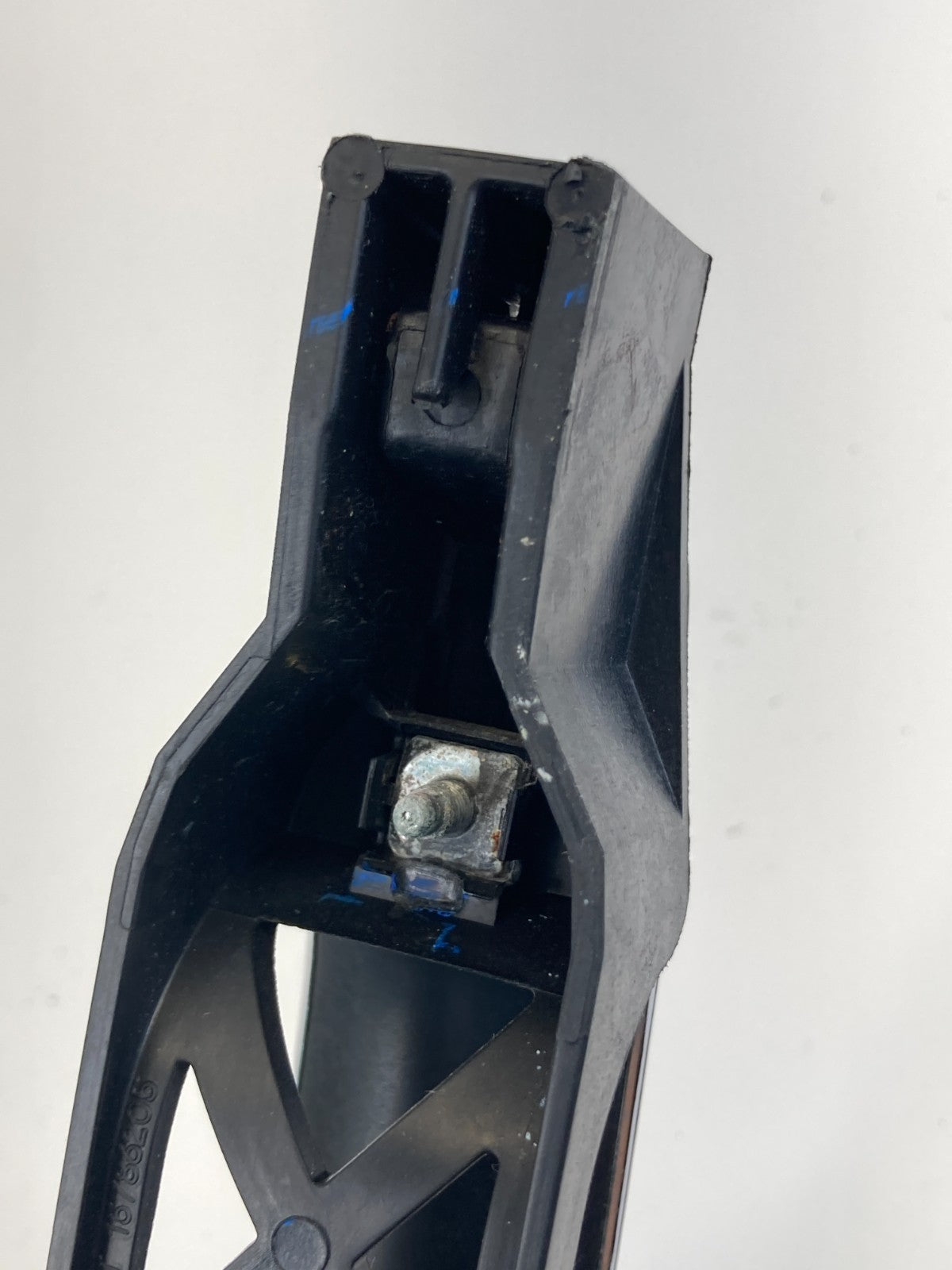 2010-2017 Chevrolet Equinox Front Left Side Exterior Door Handle Assy 15786205