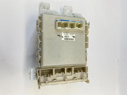 2004-2009 TOYOTA PRIUS INTERIOR DASH CABIN FUSE BOX RELAY JUNCTION BLOCK OEM