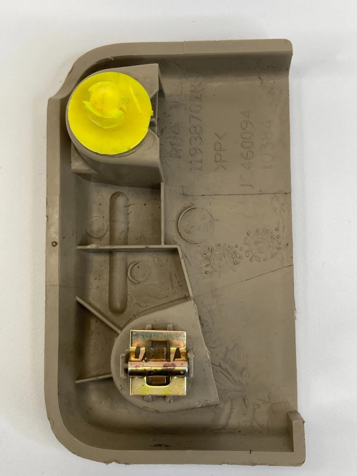 2008-2012 BUICK ENCLAVE FRONT LEFT SIDE SEAT TRACK BOLT CAP COVER TRIM 1193870