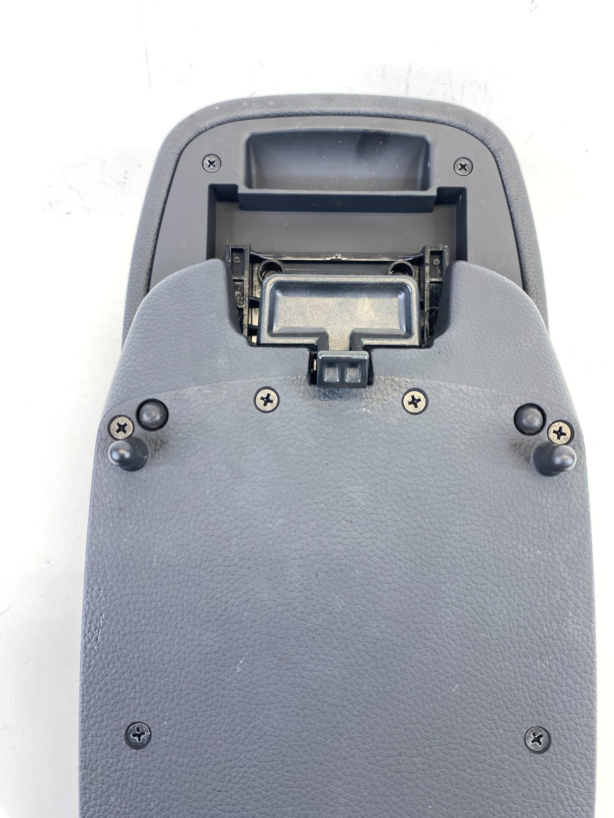 13-17 Hyundai Elantra GT Center Console Arm Rest Lid Cover w/ Sliding Armrest