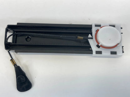 2011-2016 CHRYSLER TOWN & COUNTRY DASH LOWER GLOVE BOX DAMPER ACCUATOR OEM