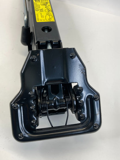 2011-2017 VW Volkswagen Touareg Emergency Spare Tire Jack Tools Kit OEM