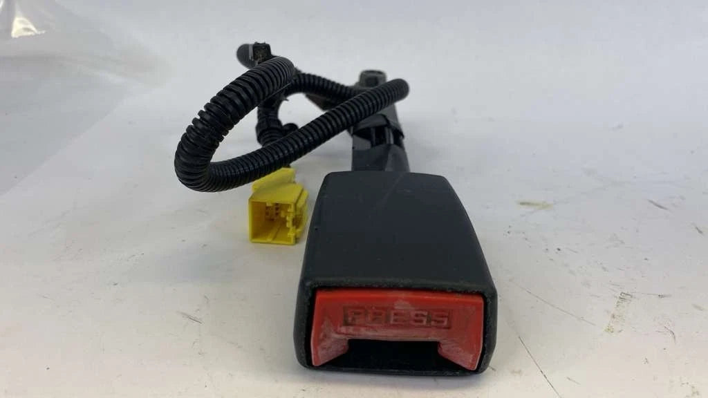 2011-2015 HYUNDAI SONATA SEAT BELT BUCKLE RECEPTACLE WIRE FRONT LEFT OEM FACTORY
