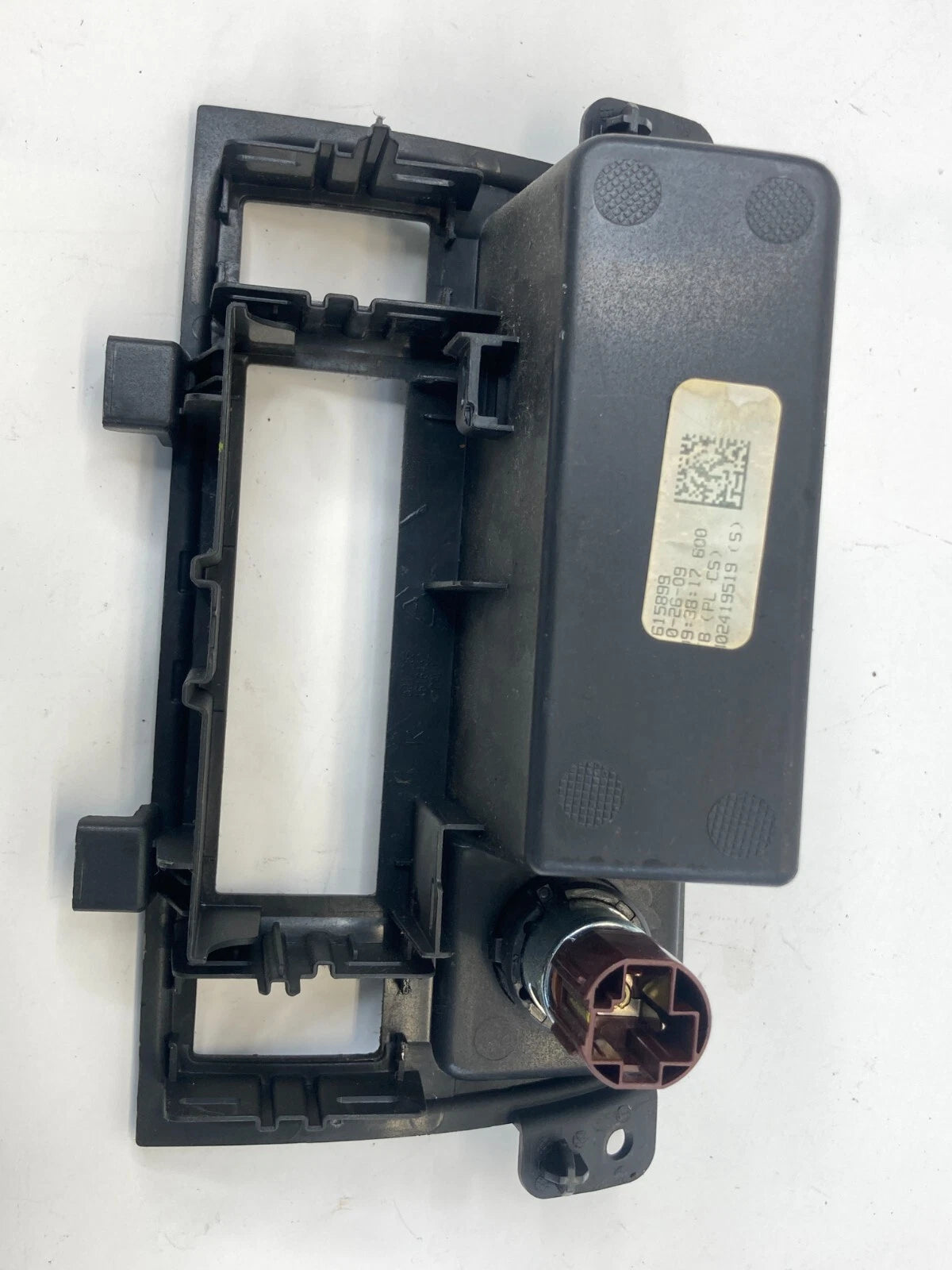 2009-2012 CHEVROLET TRAVERSE DASH TRIM BEZEL POWER OUTLET POCKET OEM 102419519