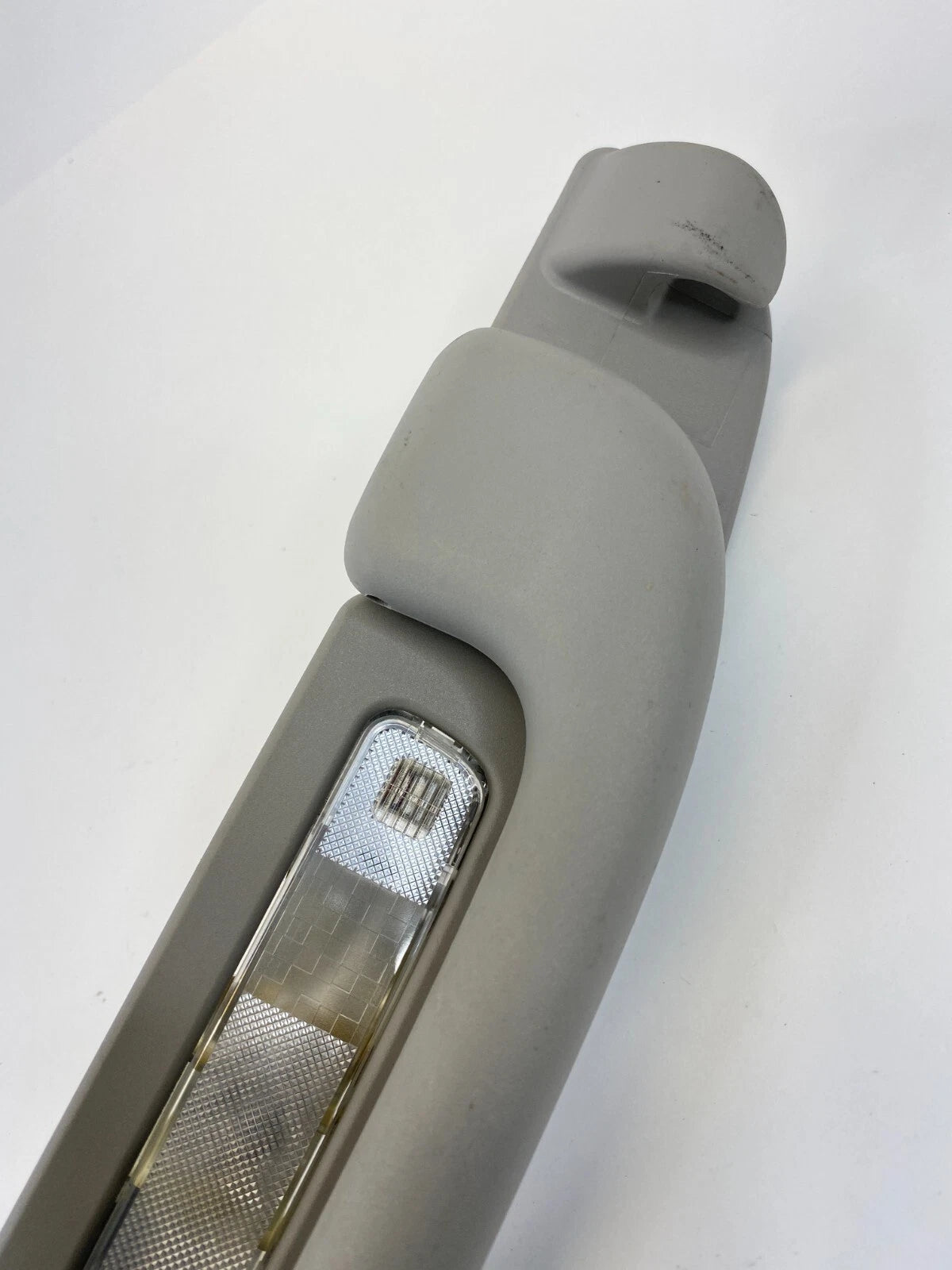 2006-2011 MERCEDES-BENZ ML 350 REAR RIGHT SIDE INNER ROOF GRAB HANDLE W/ LAMP