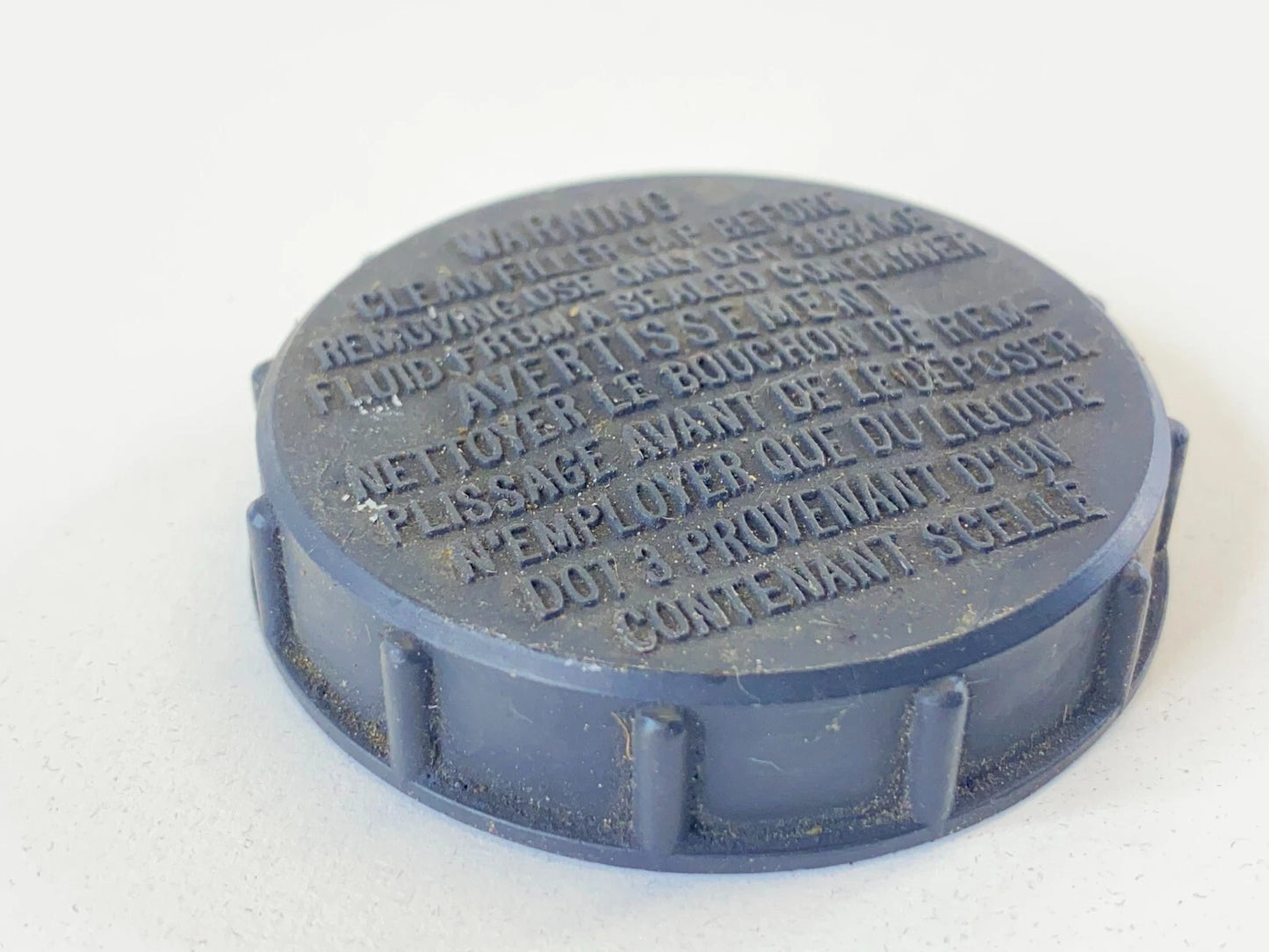 2005-2007 FORD FIVE HUNDRED BRAKE FLUID MASTER CYLINDER CAP RESERVOIR 2232652