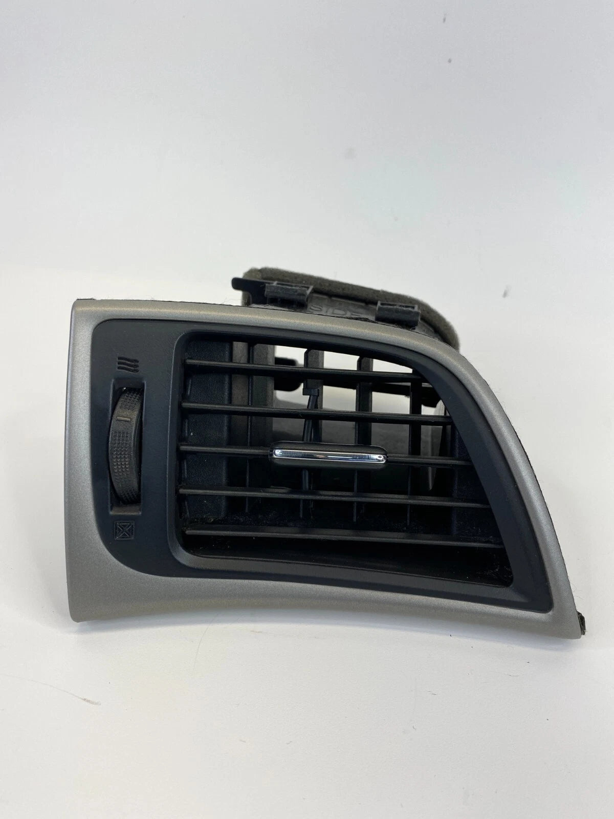 2013-2015 NISSAN SENTRA LEFT DRIVER SIDE OUTER DASH AIR VENT DUCT GRILLE OEM