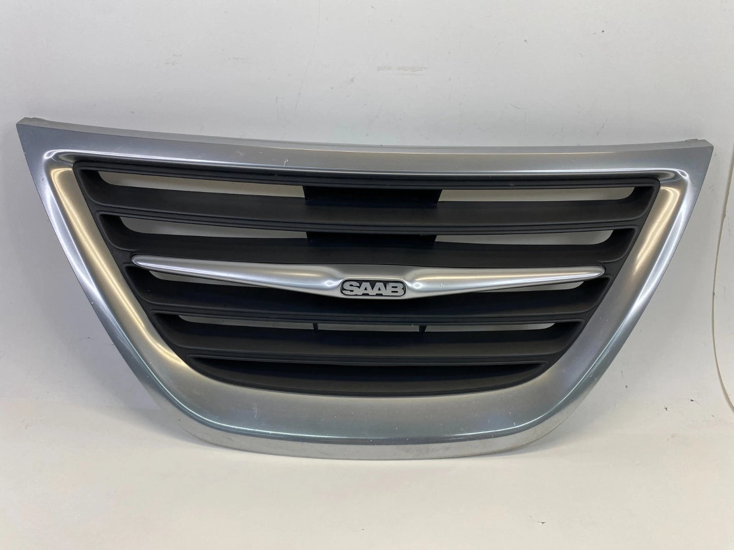 2008-2011 SAAB 9-3 93X SEDAN FRONT BUMPER RADIATOR CENTER GRILLE CHROME 12765507