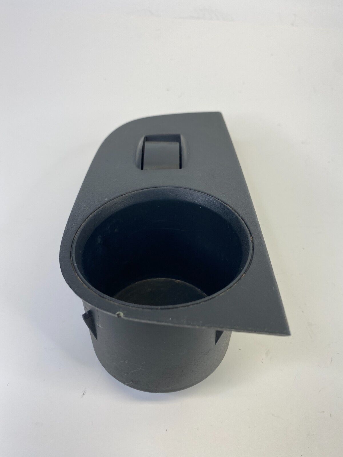 2009-2012 Chevy Traverse Rear Right Side Door Power Window Switch w /Bezel Trim