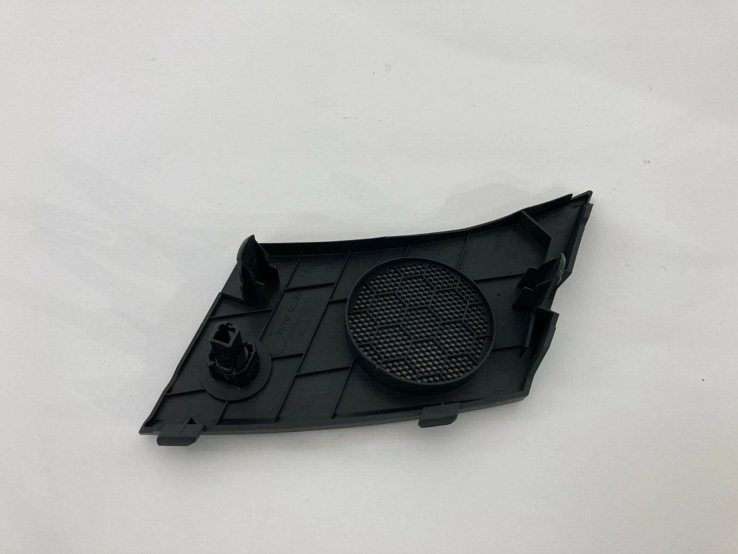 11-13 NISSAN ROGUE FRONT RIGHT SIDE SPEAKER GRILLE COVER TRIM 28176-JM10A OEM