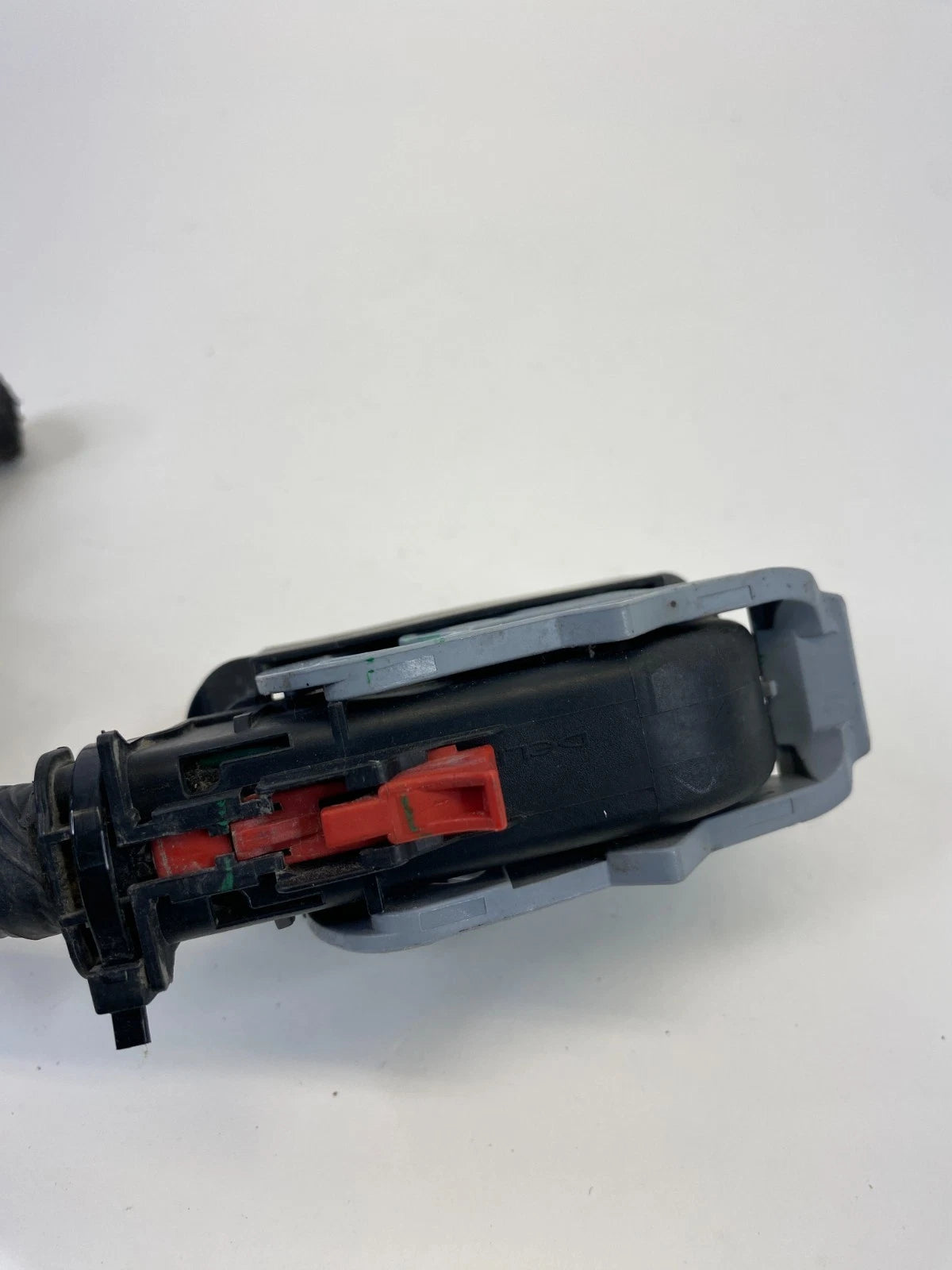 10-12 Hyundai Santa Fe 4WD AT ABS Anti-Lock Brake Cable Plug Connector 13598002