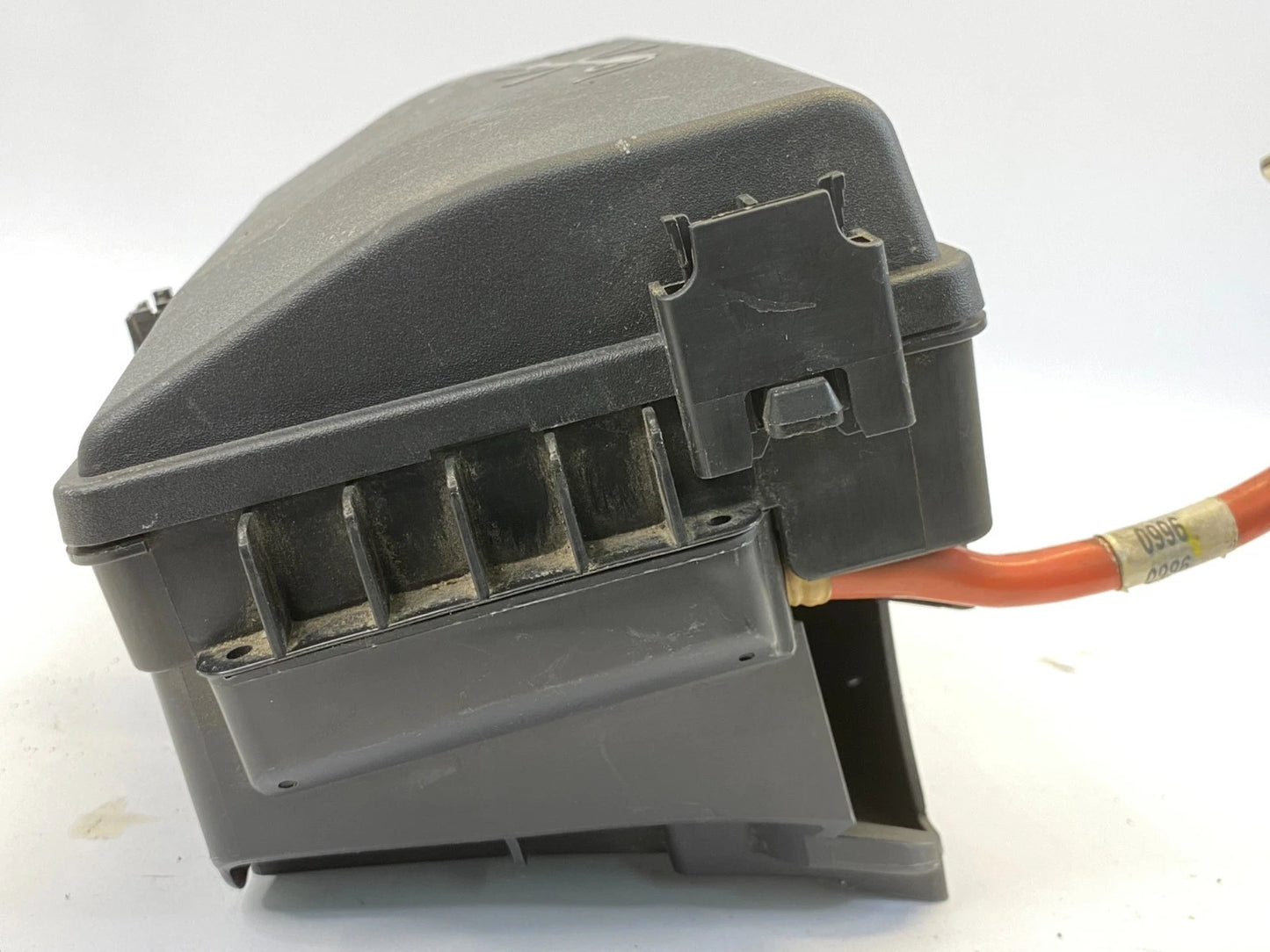 2011-2014 CHEVROLET CRUZE 1.4L ENGINE FUSE BOX RELAY BLOCK JUNCTION 95216200 OEM