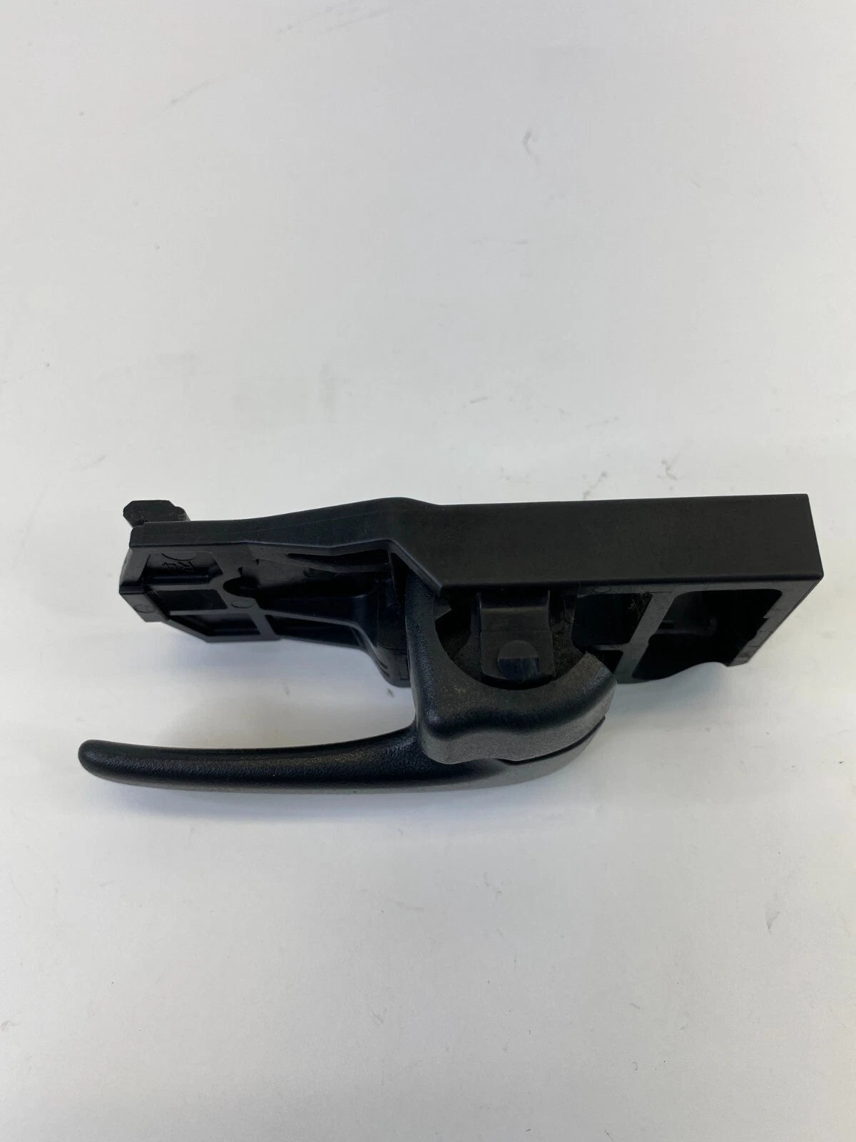 2004 2005 TOYOTA RAV4 INTERIOR INNER REAR RIGHT PASSENGER DOOR HANDLE OEM