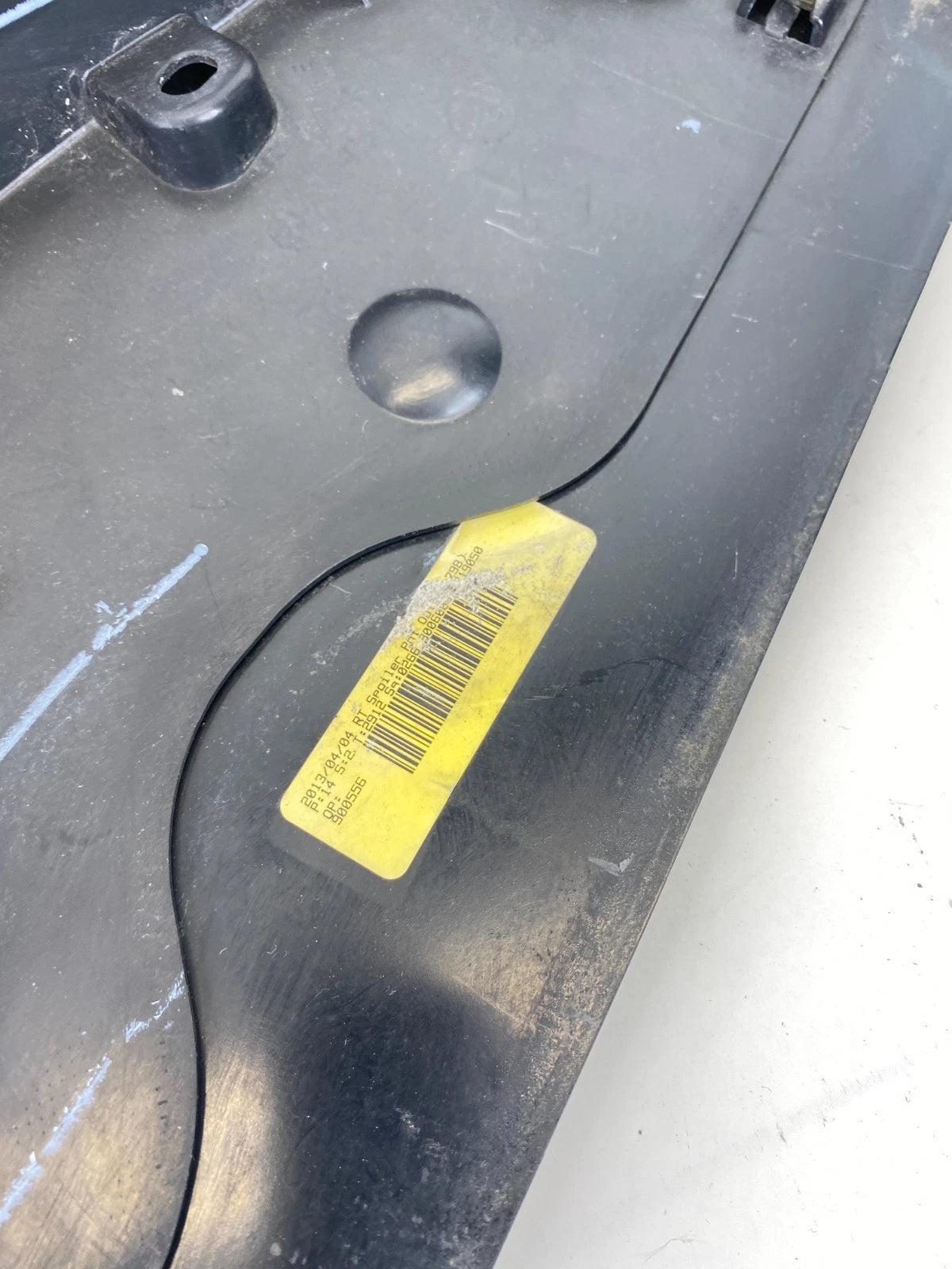 2011-2016 CHRYSLER TOWN & COUNTRY REAR TRUNK HATCH TAILGATE UPPER SPOILER WING