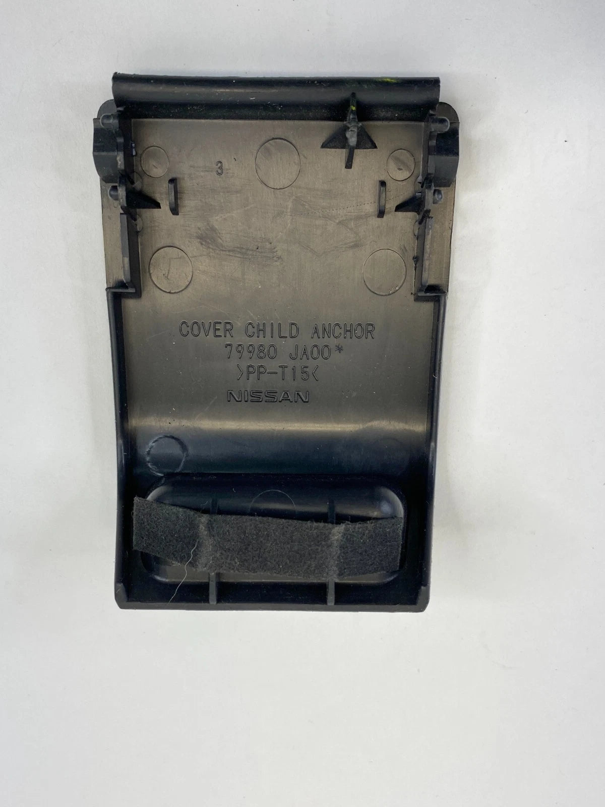 07-12 NISSAN ALTIMA SEAT CHILD SAFETY ANCHOR HOOK CAP COVER PANEL 79980-JA00 OEM