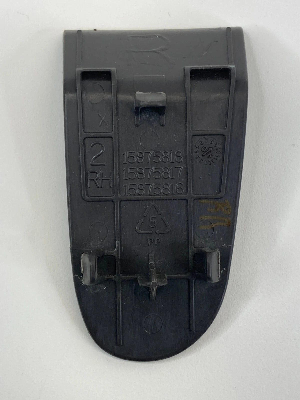 08-17 BUICK ENCLAVE REAR RIGHT INNER DOOR HANDLE BOLT TRIM CAP COVER 15875818