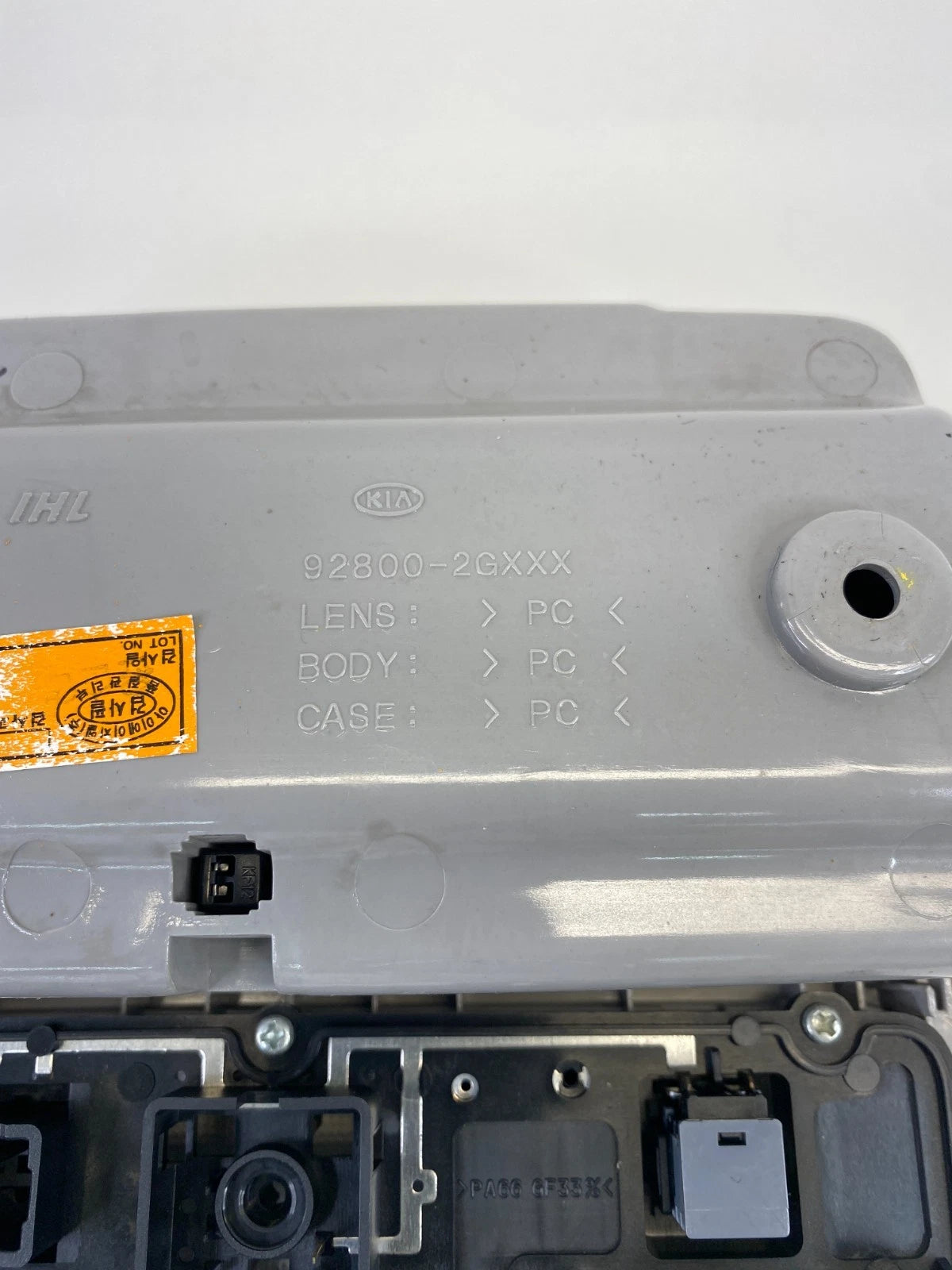 2006-2008 KIA OPTIMA OVERHEAD CONSOLE DOME MAP LIGHT LAMP GRAY 92800-2GXXX OEM