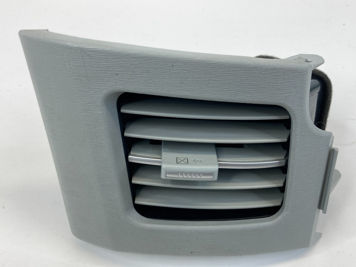 10-15 Toyota Prius Dash Right Side AC Air Vent Grille Outlet 55662-47030 OEM