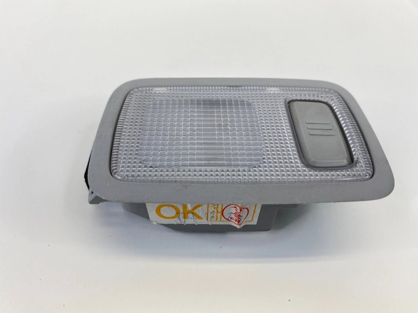 2013-2018 HYUNDAI SANTA FE SPORT ROOF INTERIOR REAR LEFT DOME MAP LIGHT LAMP OEM