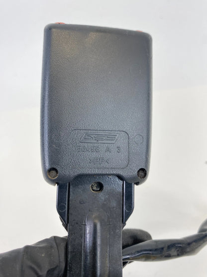 2005-2008 Pontiac Vibe Front Left Driver Seat Belt Buckle 56458-A OEM