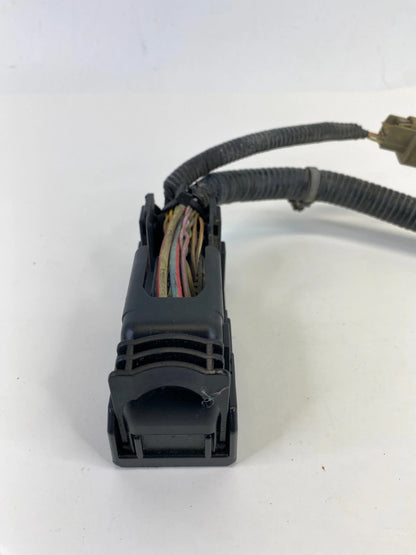 2013 2014 FORD EXPLORER 3.7L AT ABS PUMP ANTI LOCK BRAKE PLUG CONNECTOR OEM