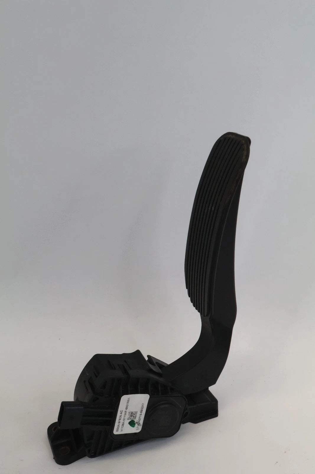2011-2019 FORD EXPLORER ACCELERATOR GAS PEDAL SENSOR ASSEMBLY BB5A-9F836-AC OEM