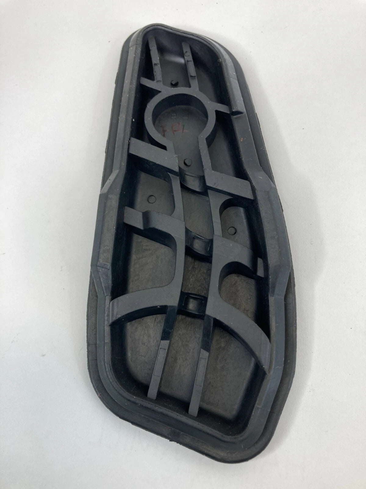 2004-2012 MITSUBISHI GALANT FRONT RIGHT INNER DOOR CORNER COVER MIRROR BEZEL OEM