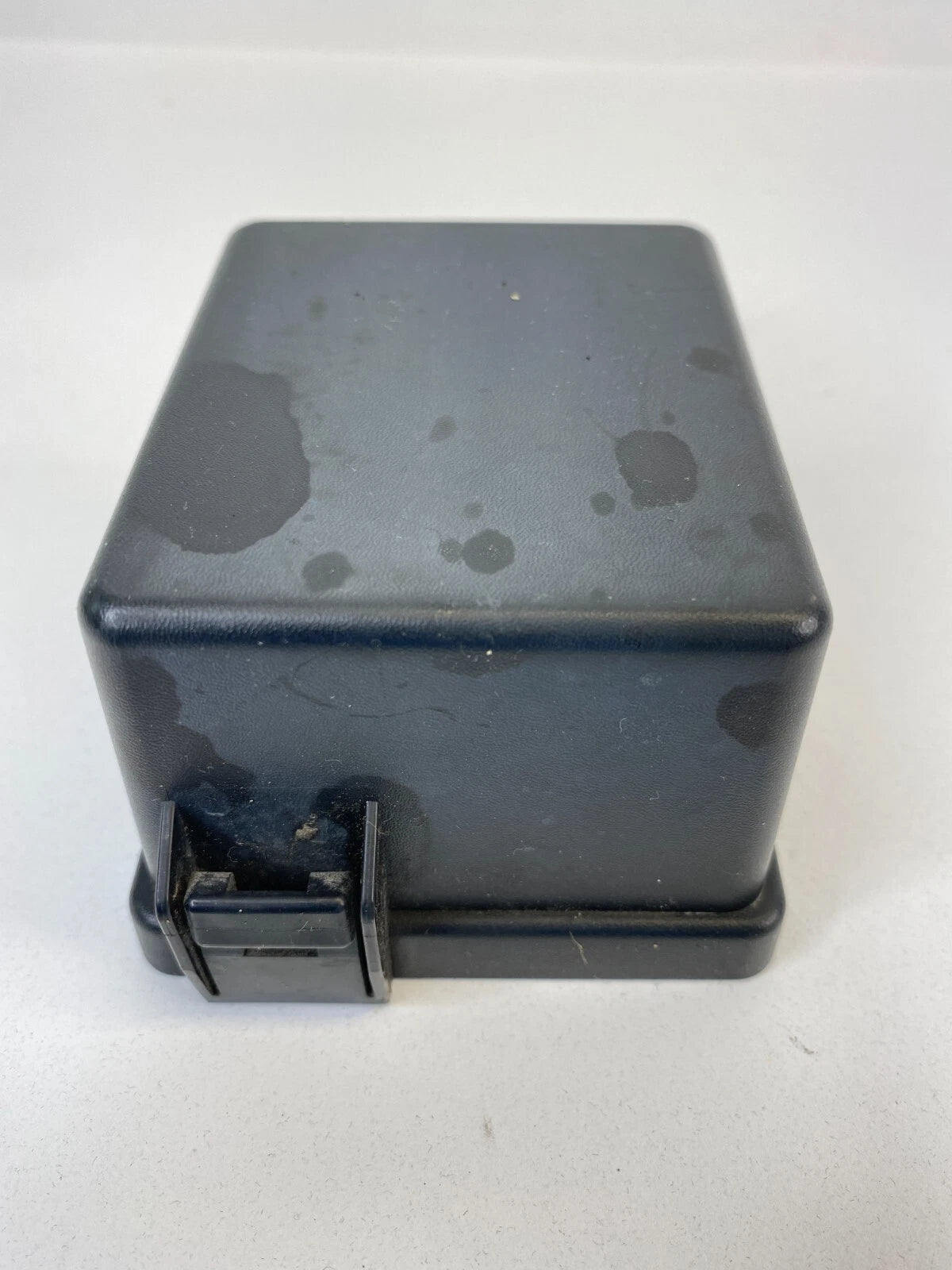 2007 2008 2009 2010 2011 NISSAN ALTIMA SMALL FUSE RELAY BOX COVER LID CAP TRIM
