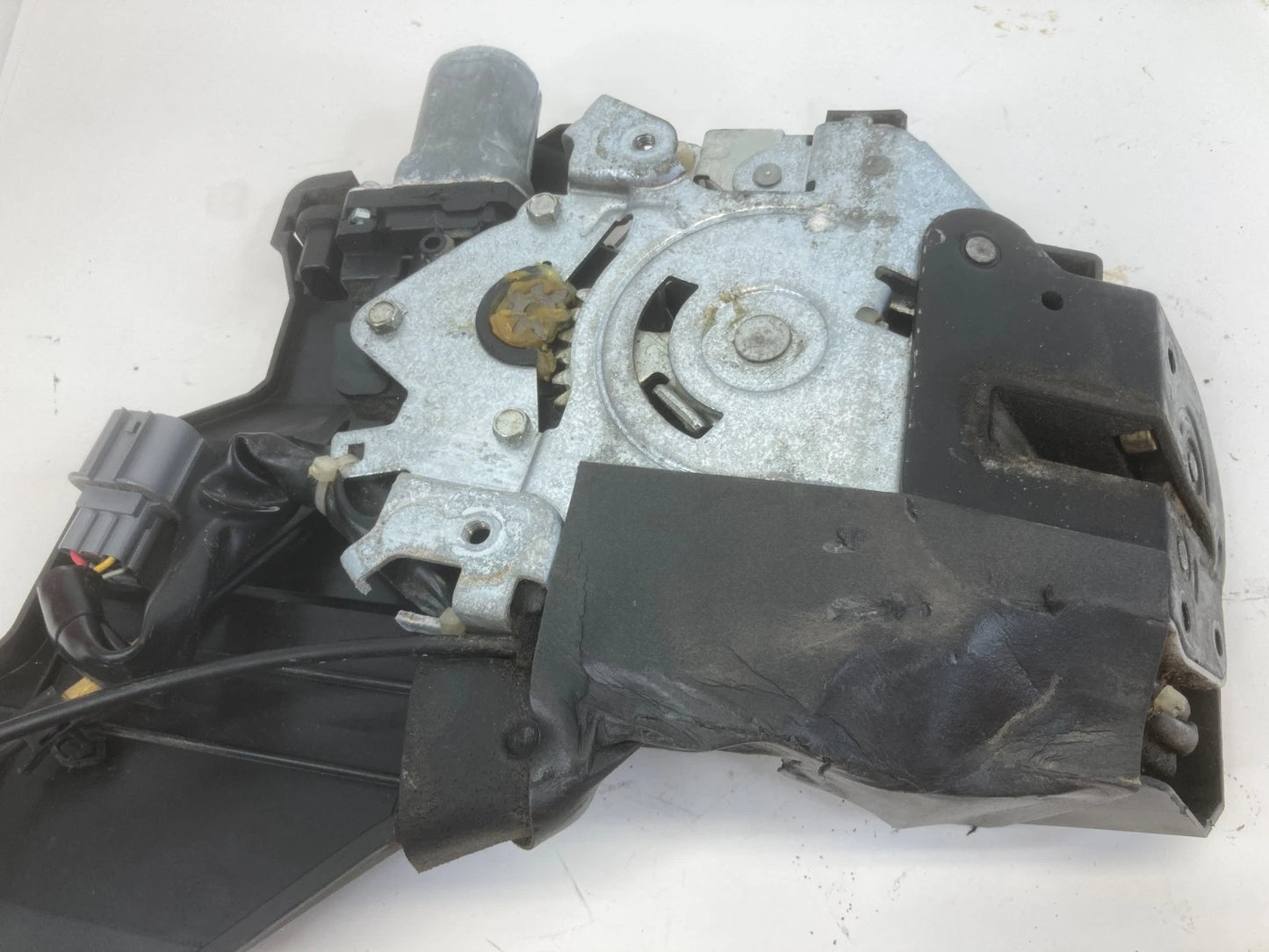 2005-2010 HONDA ODYSSEY REAR LEFT POWER SLIDING DOOR LATCH LOCK ACTUATOR MOTOR