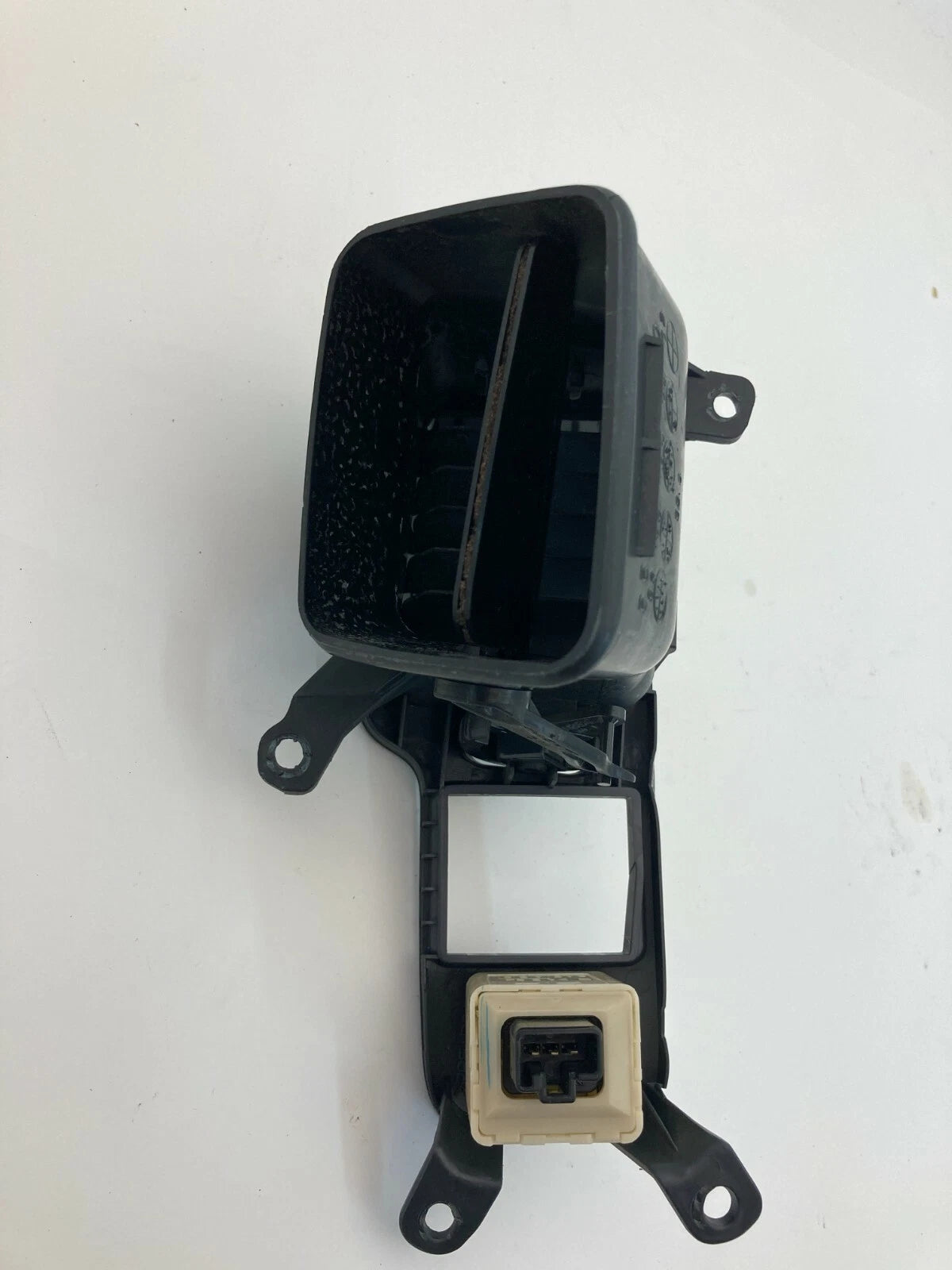 99-03 TOYOTA SOLARA FRONT LEFT DASH AIR VENT W/ DIMMER LIGHT SWITCH 55661-06010