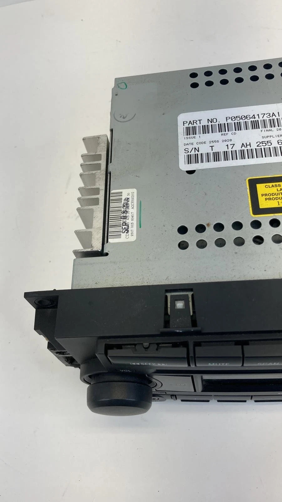 2007 JEEP COMPASS STEREO RADIO AM/FM CD PLAYER UNIT ASSEMBLY P05064173AI OEM