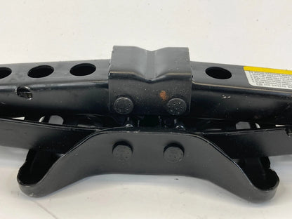 05-10 CHRYSLER 300 06-10 CHARGER EMERGENCY SPARE TIRE JACK W/ LUG 52110391AB OEM