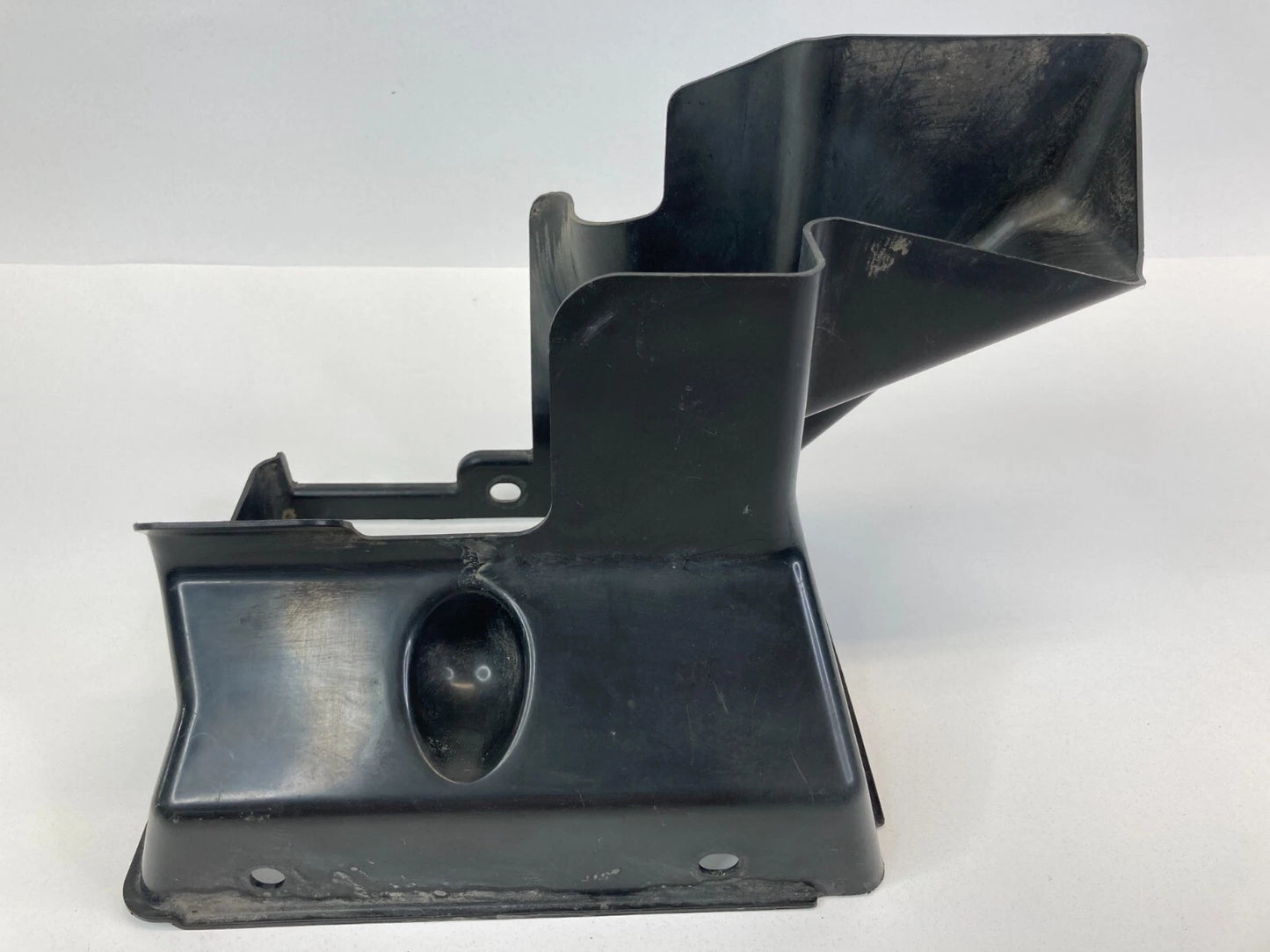2009-2017 MITSUBISHI LANCER TURBO TRANSMISSION OIL COOLER AIR DUCT OEM 2920A223