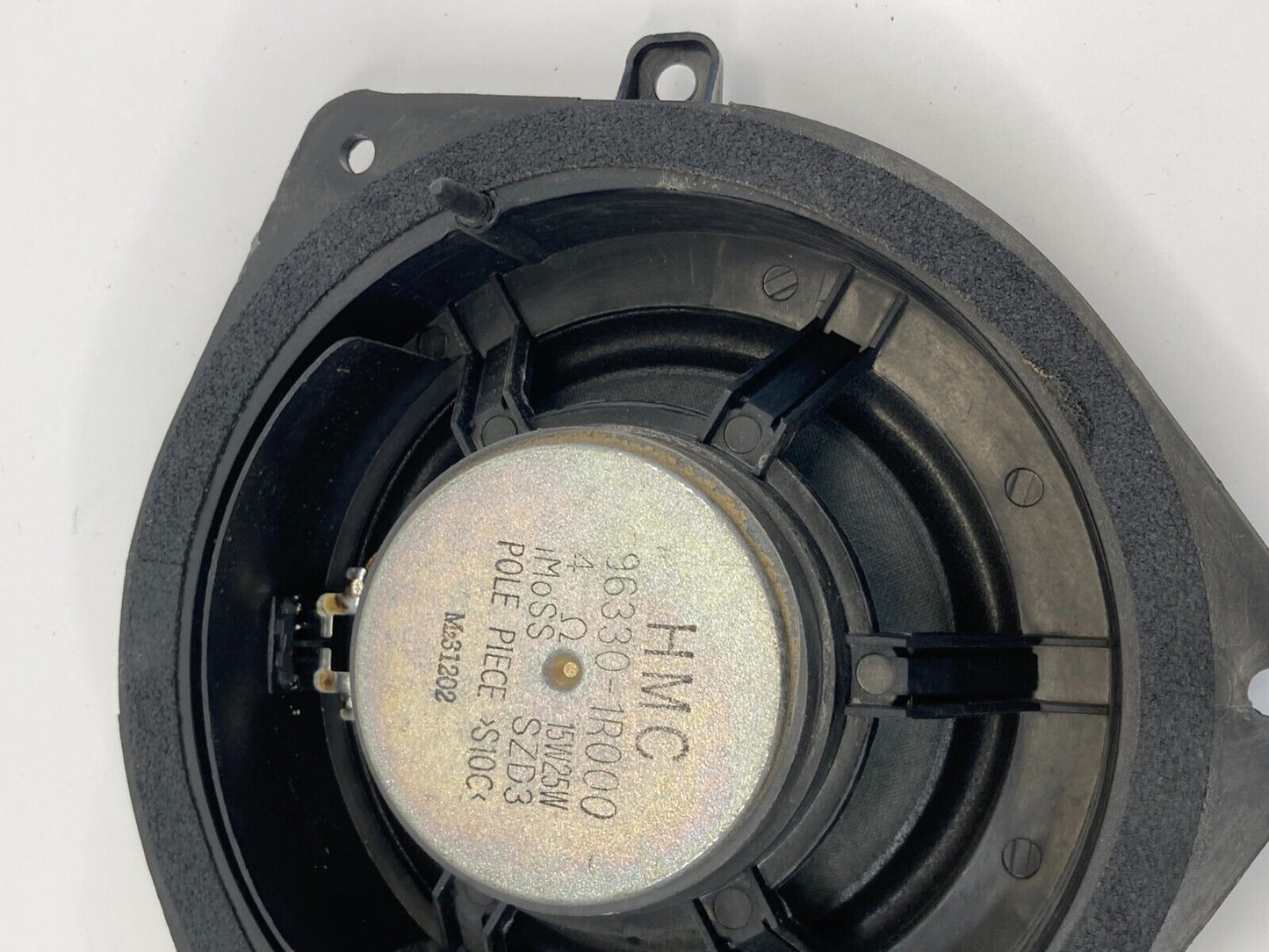 2012 2013 2014 2015 2016 2017 Hyundai Accent Door Audio Speaker 96330-1R000 OEM