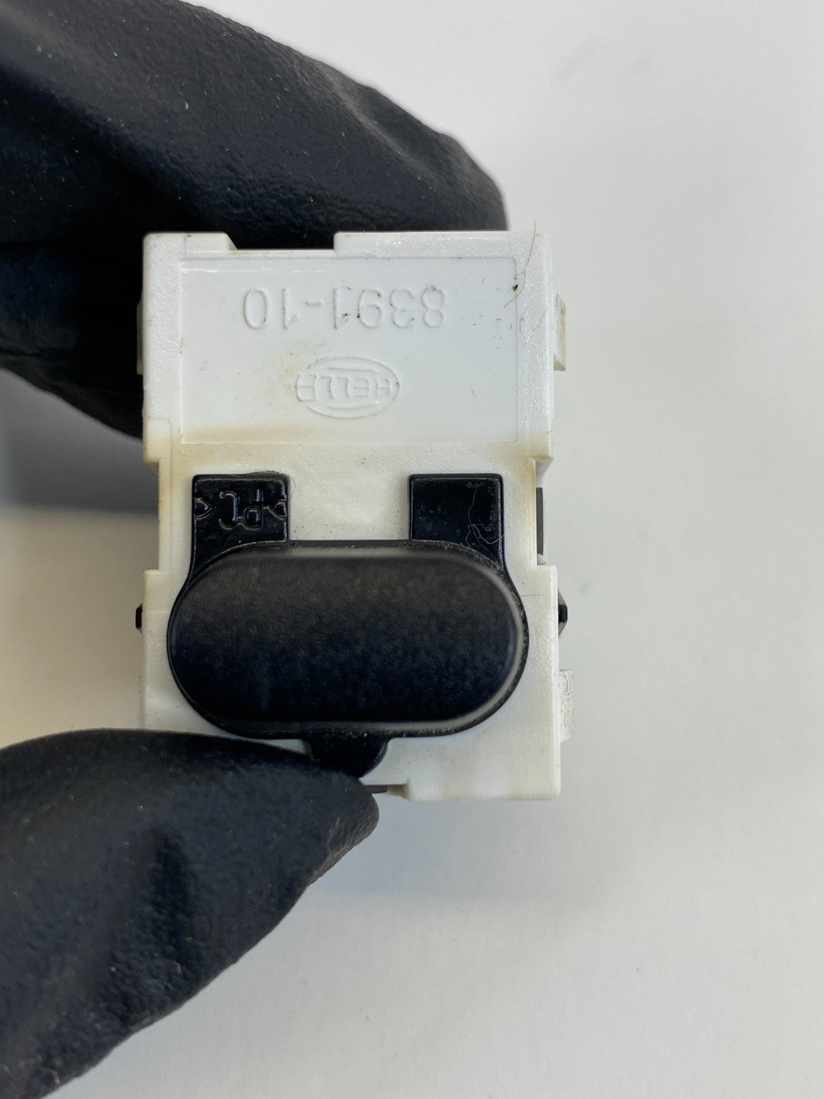 2006 2007 BMW 530xi Sunload Sunlight Solar Sensor Control Switch 64116944017 OEM