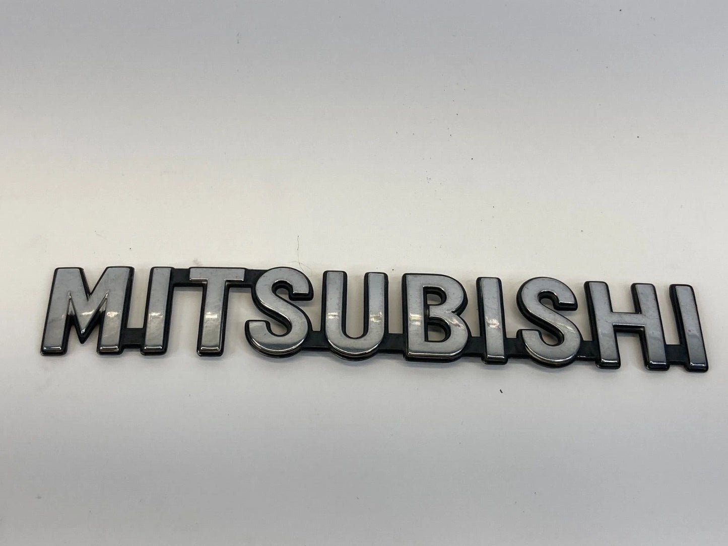 07-12 MITSUBISHI GALANT SEDAN REAR TRUNK LID EMBLEM LOGO LETTER BADGE CHROME