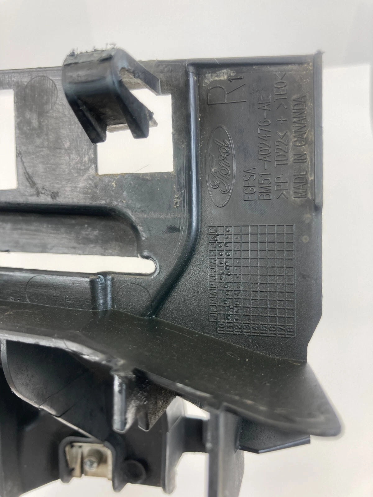 2012-2018 FORD FOCUS FRONT RIGHT COWL FENDER PANEL TRIM SUPPORT BM51A02476AE