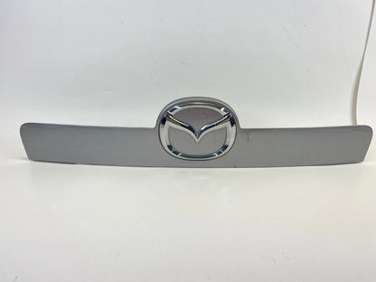 10-12 MAZDA CX-7 LIFTGATE TAILGATE TRUNK LID LICENSE LIGHT PLATE FINISH MOLDING