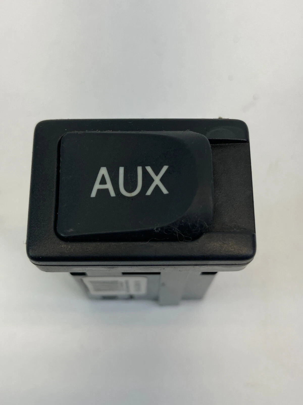2009-2013 TOYOTA MATRIX AUXILIARY JACK AUX IN CONTROL SWITCH BUTTON 96190-02020