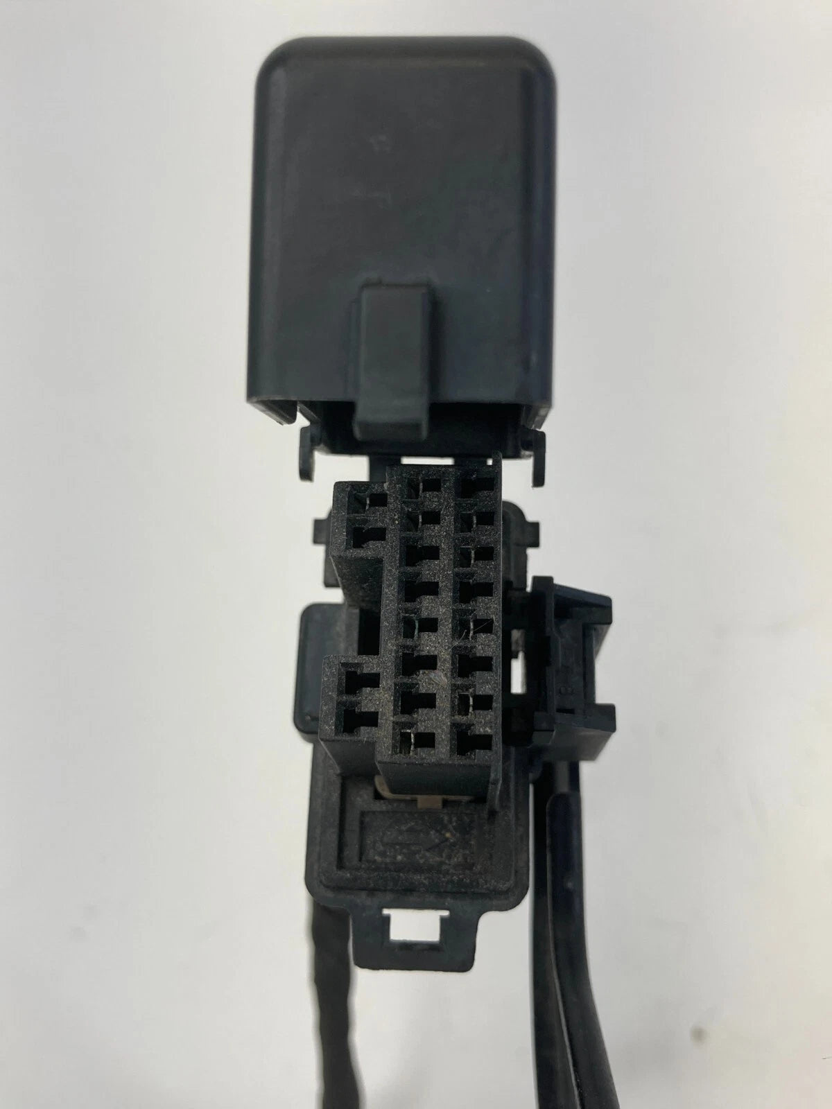 2014 2015 2016 KIA FORTE DIAGNOSTIC PLUG PORT DIAGNOSIS SOCKET MG632867 OEM